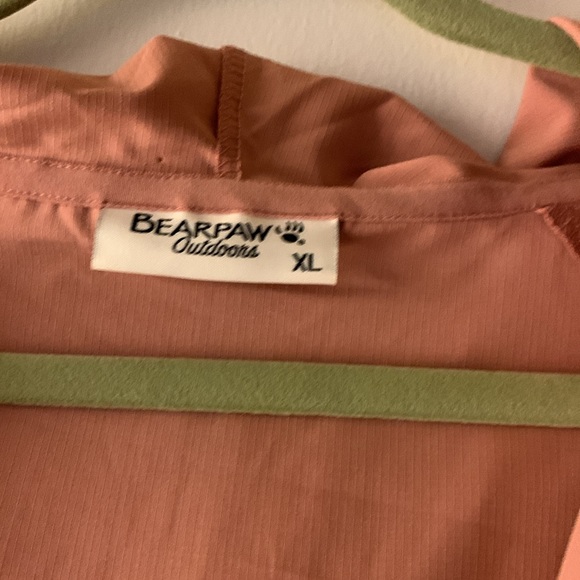 Shorts and jacket - Picture 5 of 15